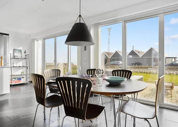 Lf10214-thyholm-havnefronten-14 * Thyholm