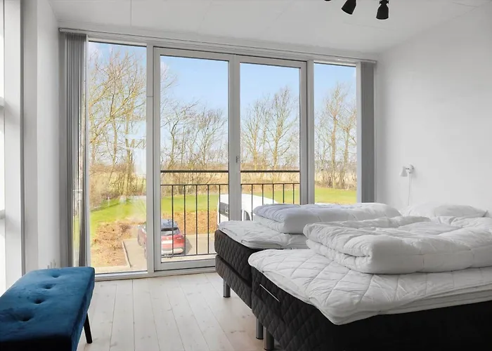 Lf10214-thyholm-havnefronten-14 *